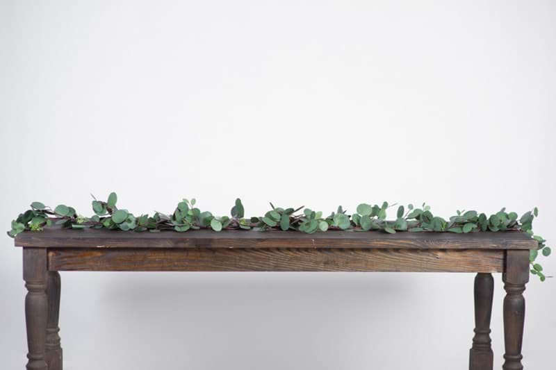 Picture of Silver Dollar Eucalyptus Garland