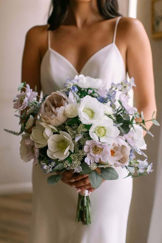 Picture of Taylor Bridal Bouquet (Round)