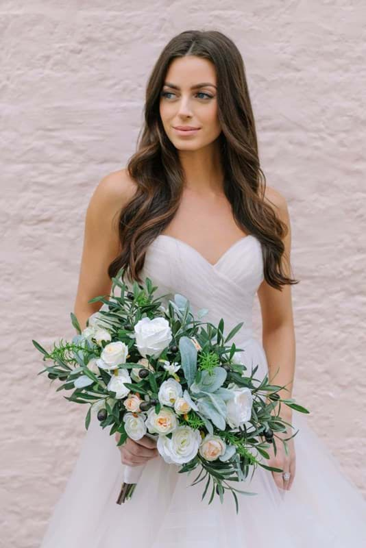 Picture of Olivia Bridal Bouquet (Hand-tied)