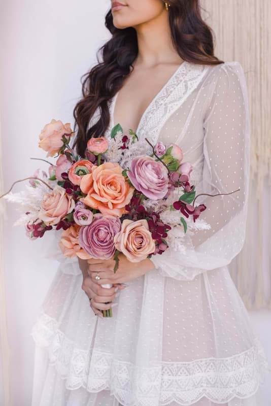 Picture of Nina Bridal Bouquet (Hand-tied)
