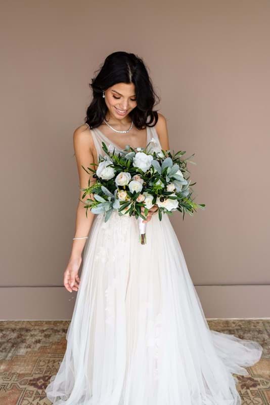Picture of Olivia Bridal Bouquet (Hand-tied)