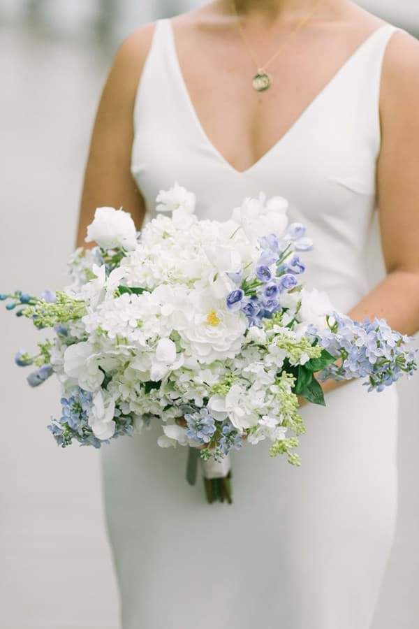 Picture of Millie Bridal Bouquet (Hand-tied)