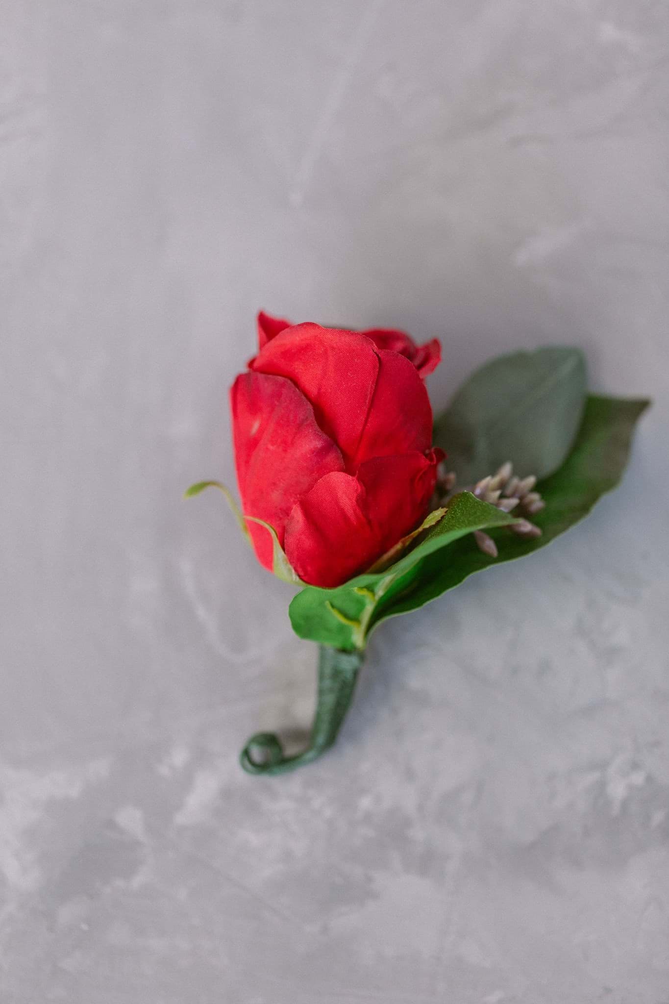 Picture of Kimpton Boutonniere (Red Rose)