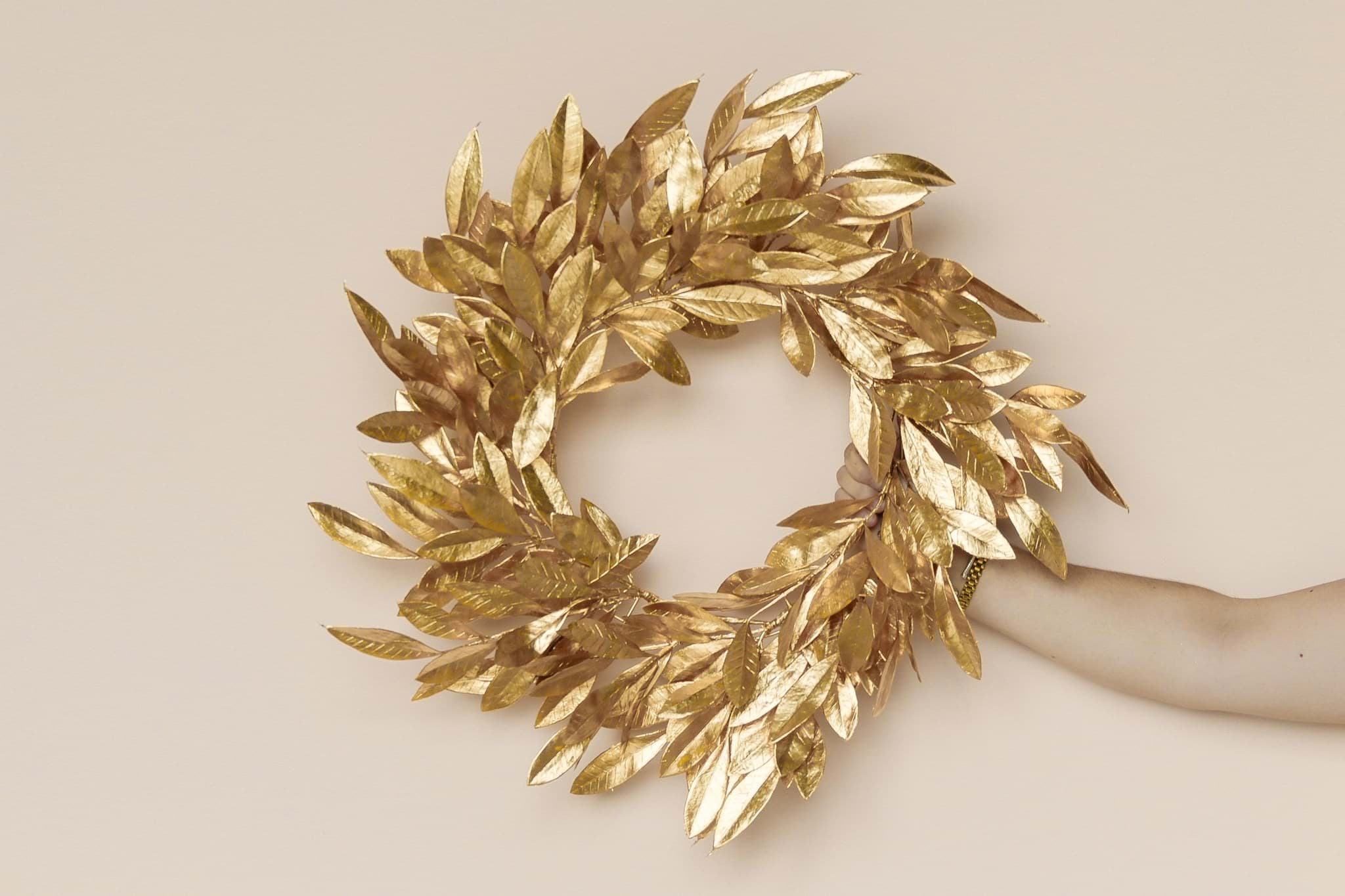 Picture of *Gold Bay Leaf Wreath