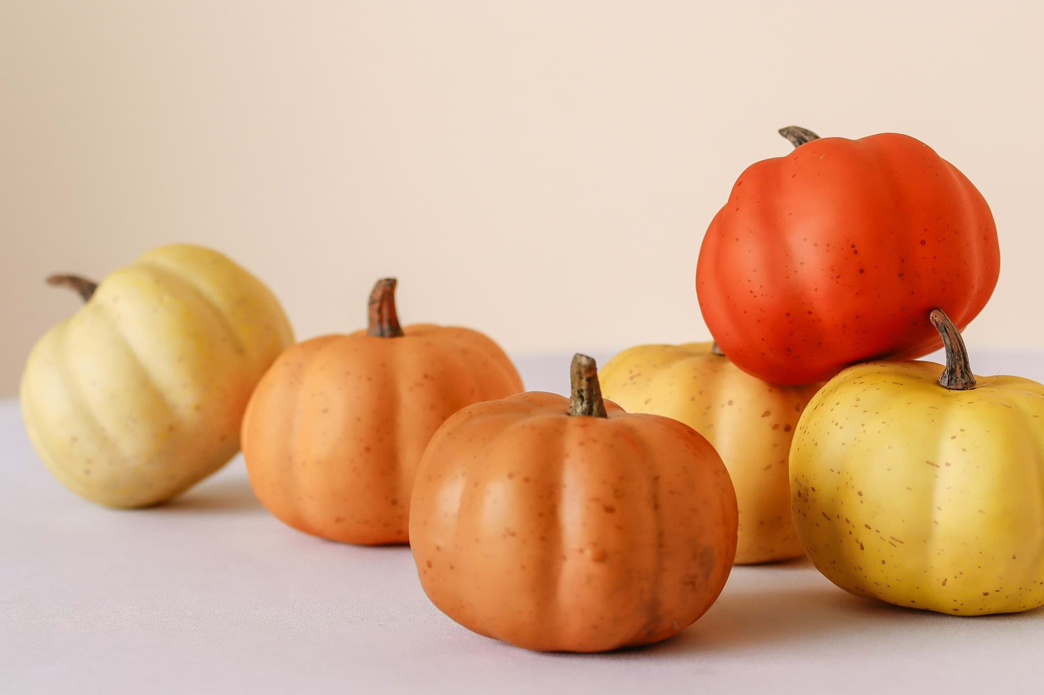 Picture of Ombre Pumpkins (Set of 6)