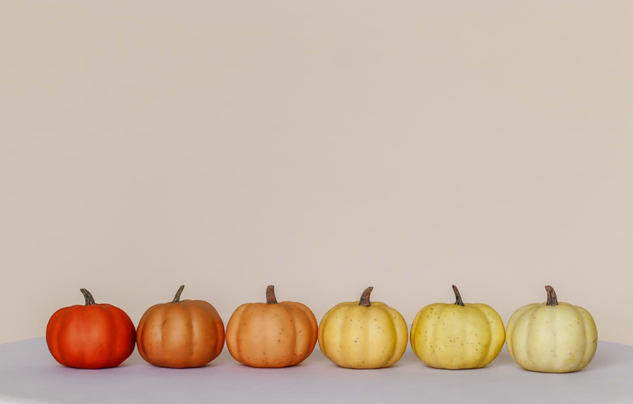 Picture of Ombre Pumpkins (Set of 6)