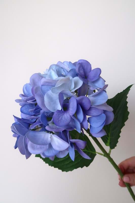 Picture of Real Touch Blue Hydrangea Stem