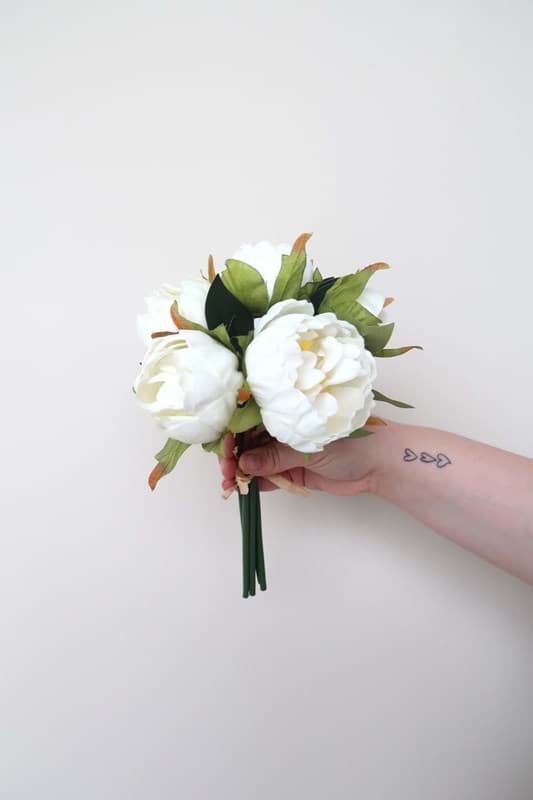 Picture of Real Touch Cream Peony Bundle