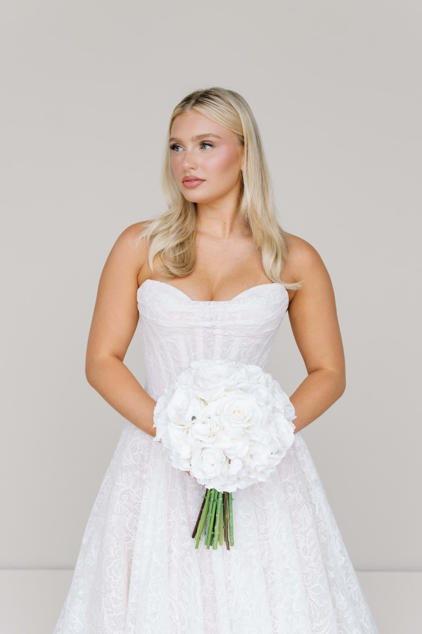 Picture of Classic Bridal Bouquet (Round)