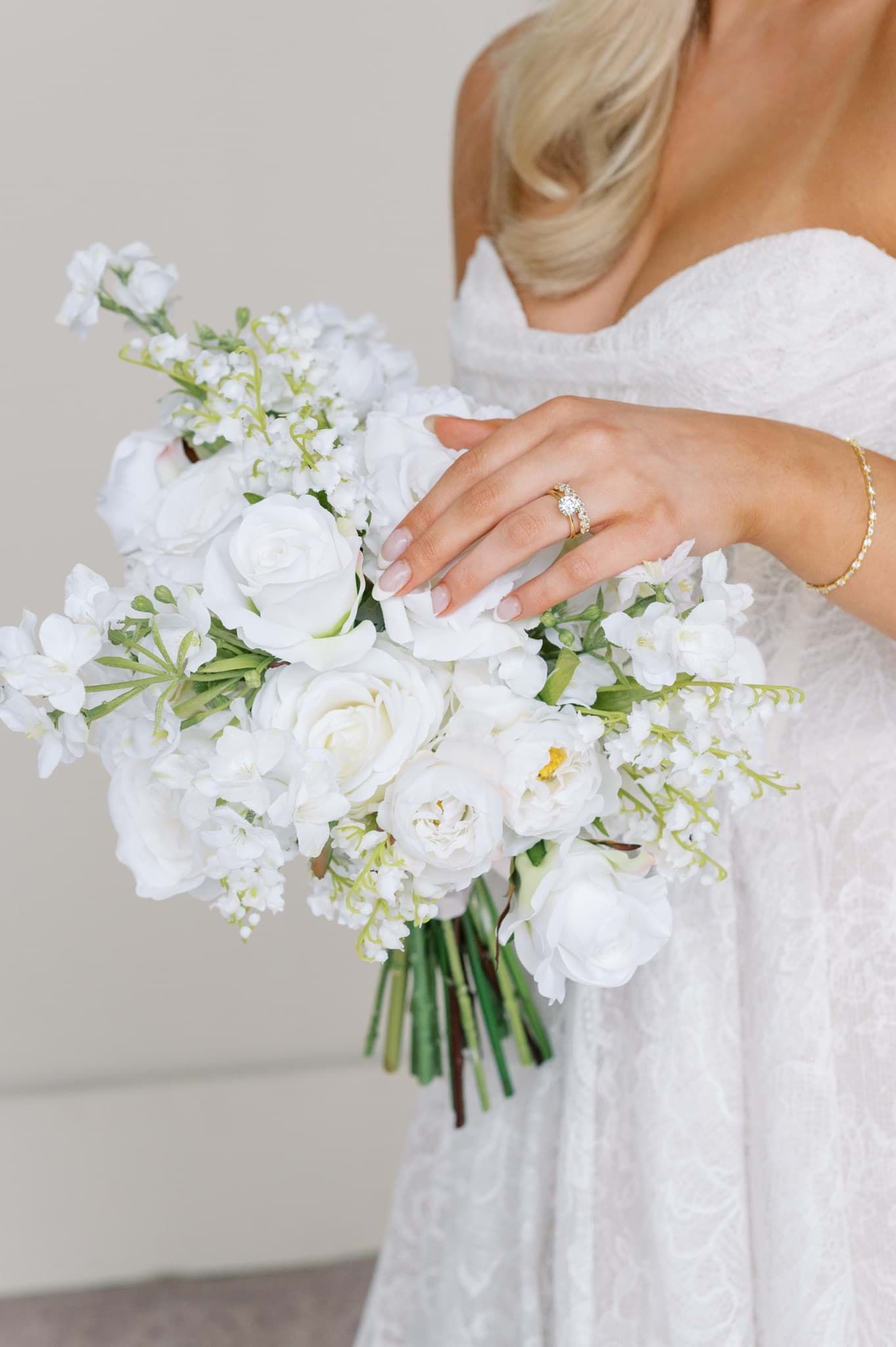 Picture of Audrey Bridal Bouquet (Hand-tied)