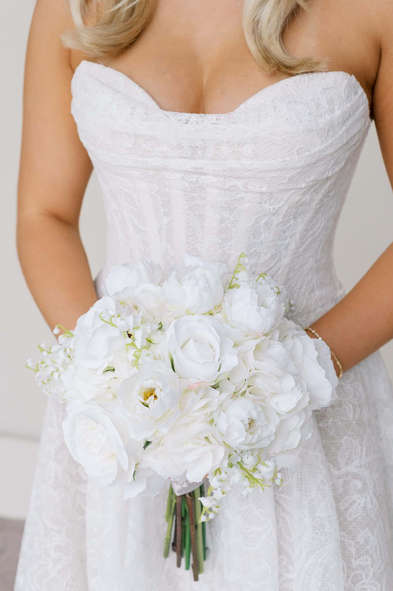 Picture of Audrey Bridal Bouquet (Round)