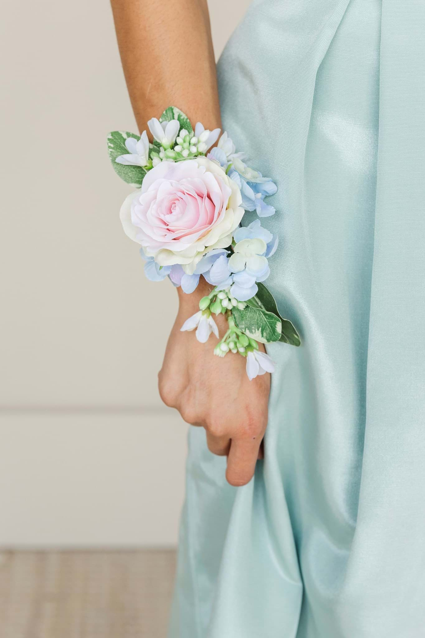 Picture of Kate Corsage