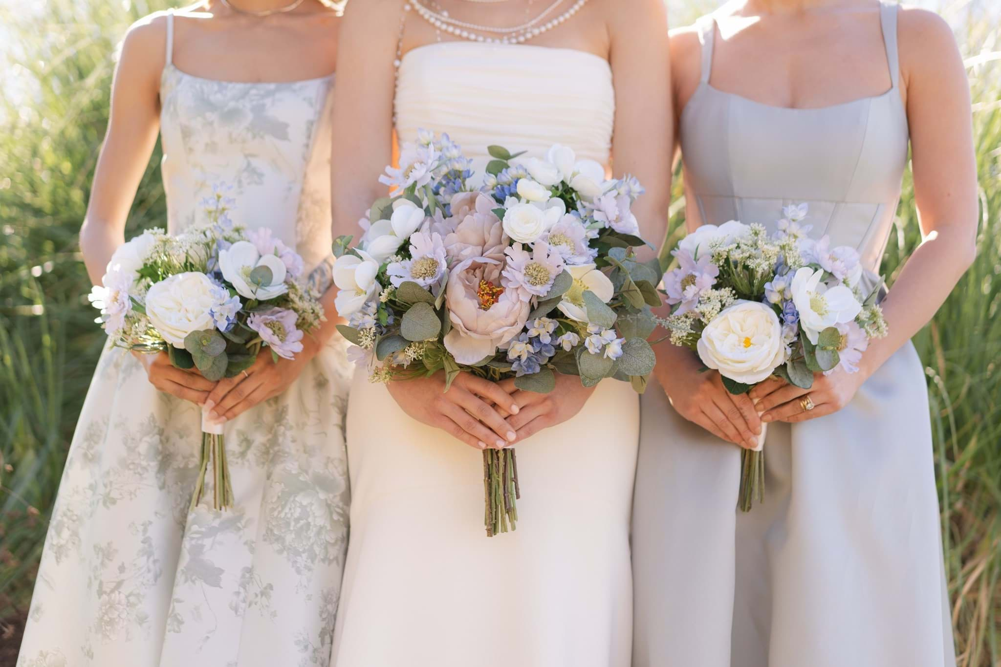 Picture of Taylor Bridesmaid Bouquet