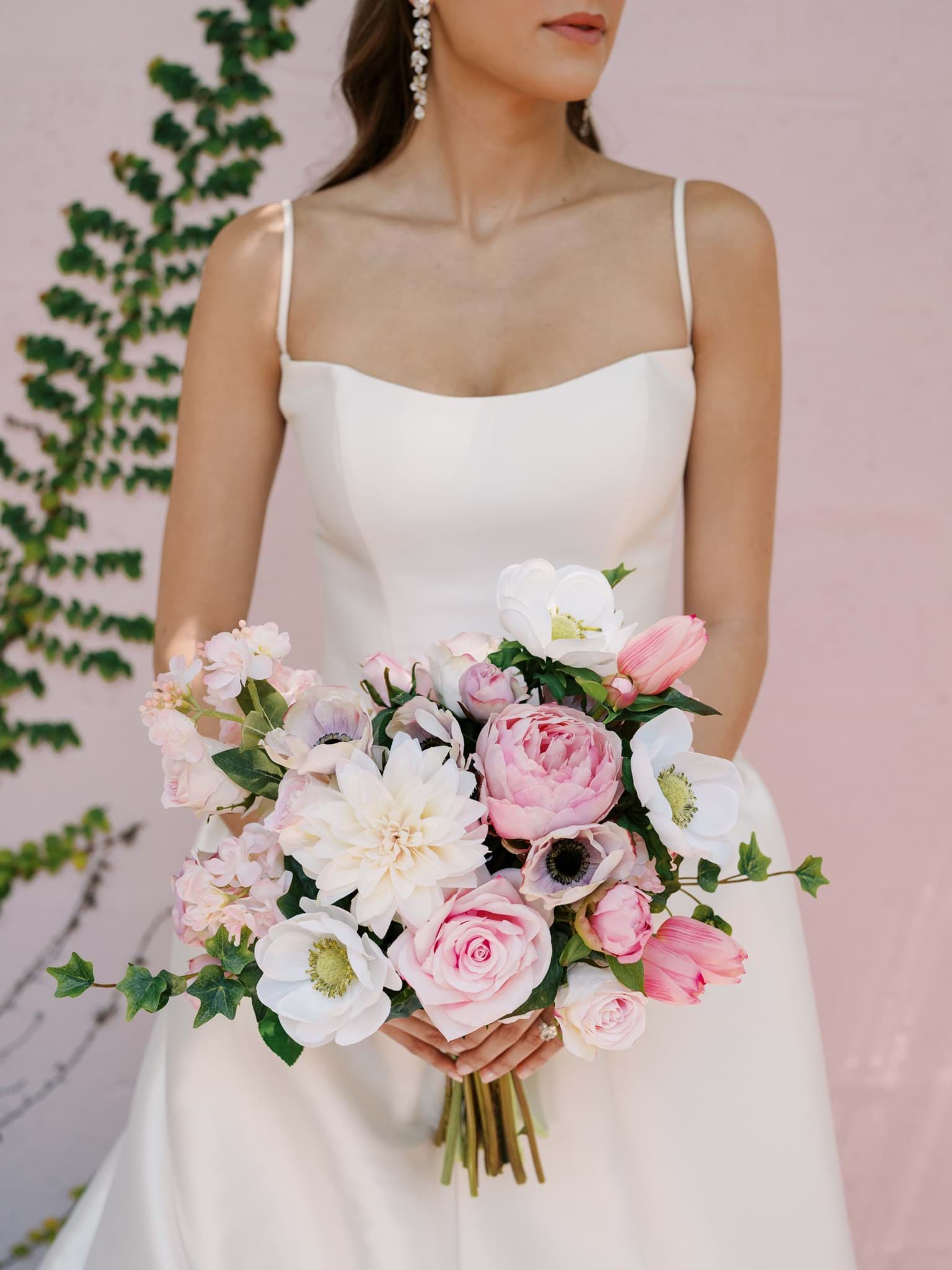 Picture of Charlotte Bridal Bouquet (Hand-tied)