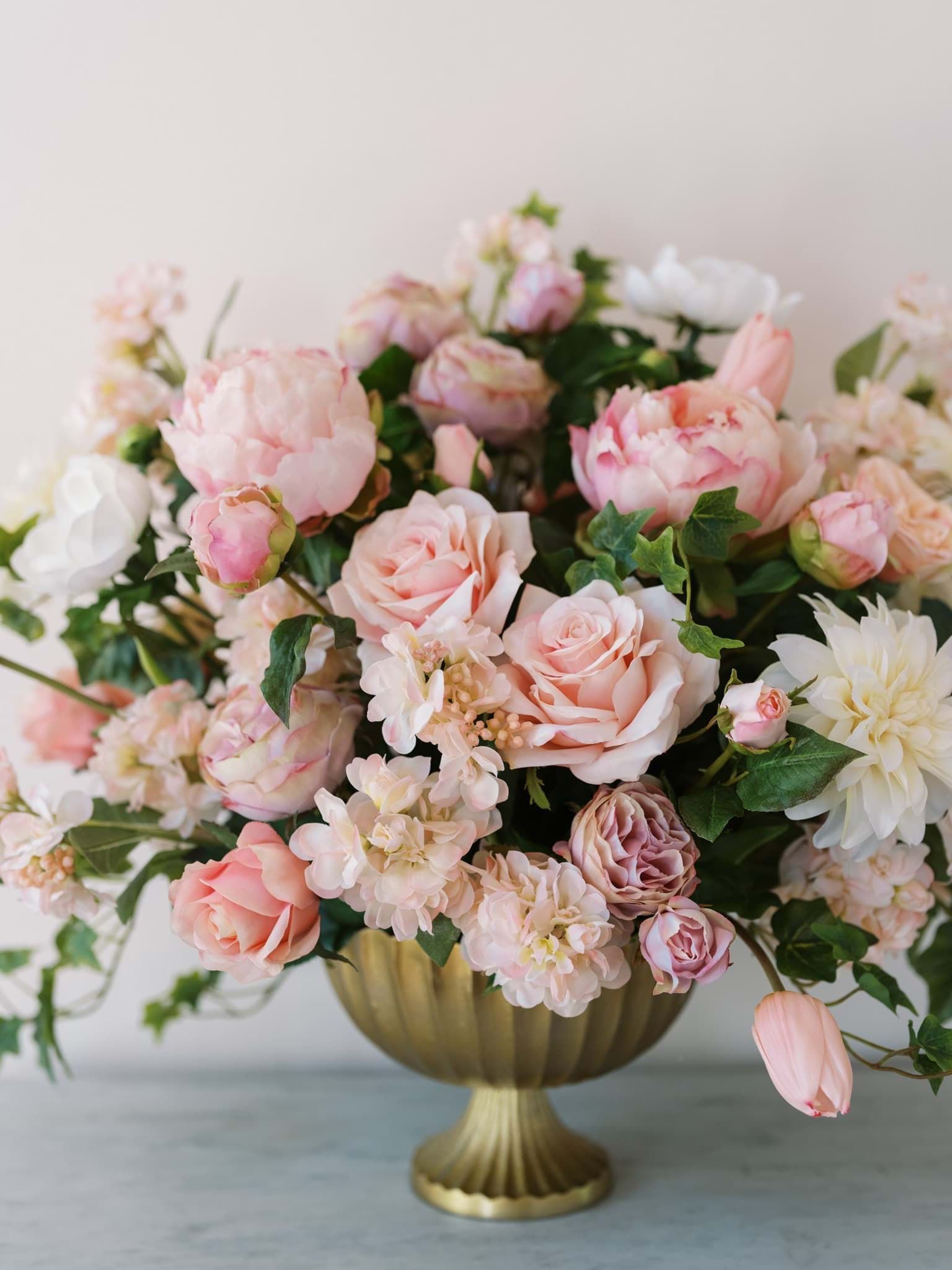 Picture of Charlotte Grand Centerpiece