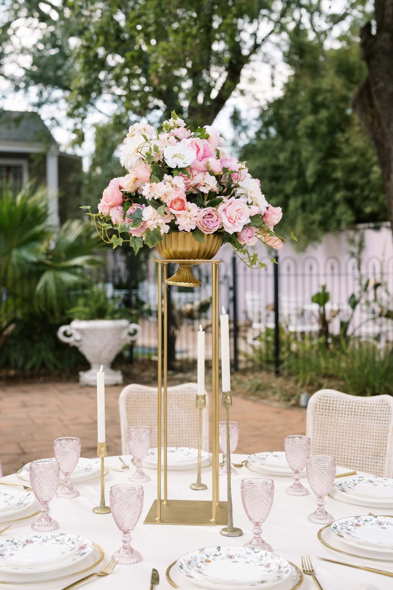 Picture of Charlotte Grand Centerpiece