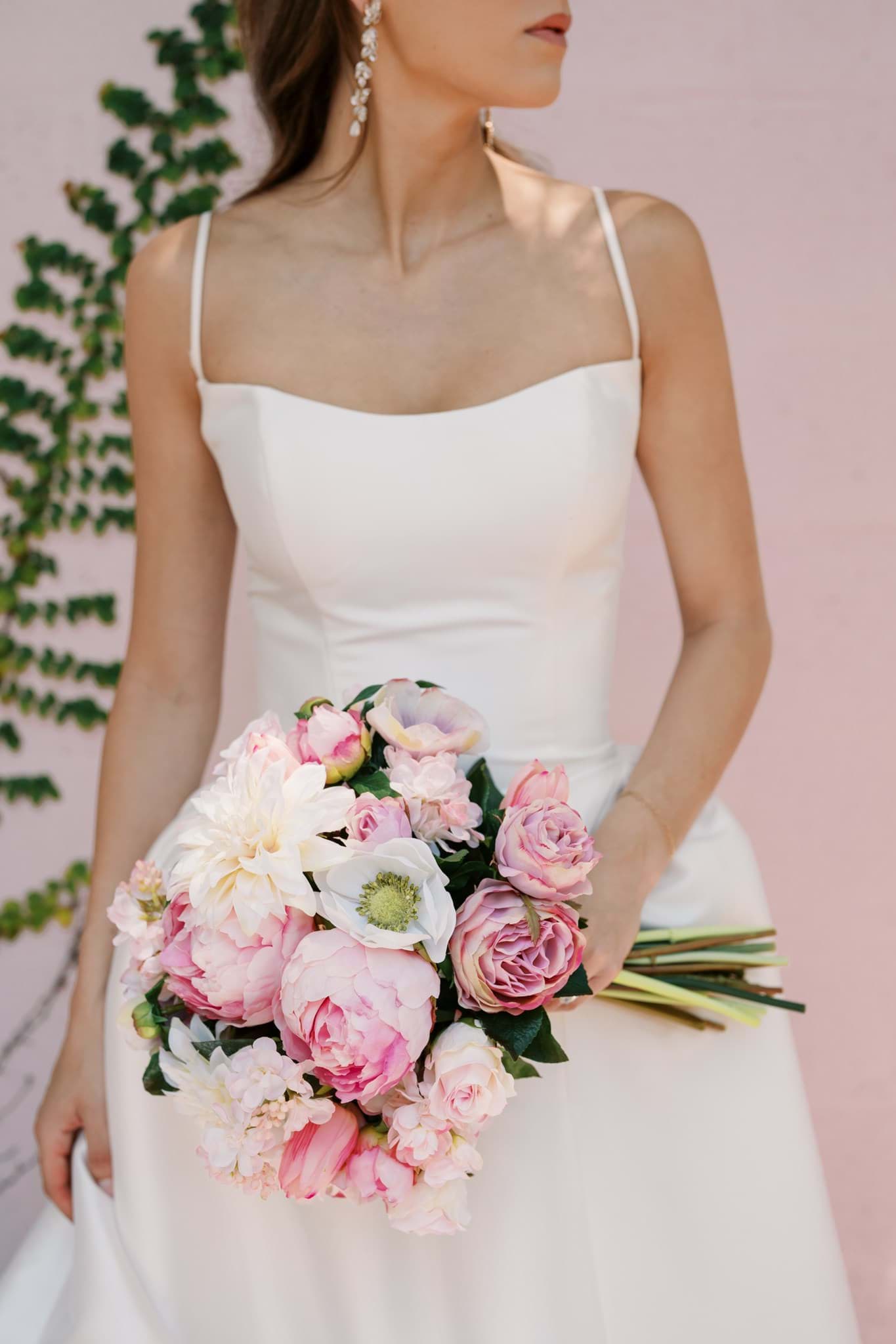 Picture of Charlotte Bridal Bouquet (Round)