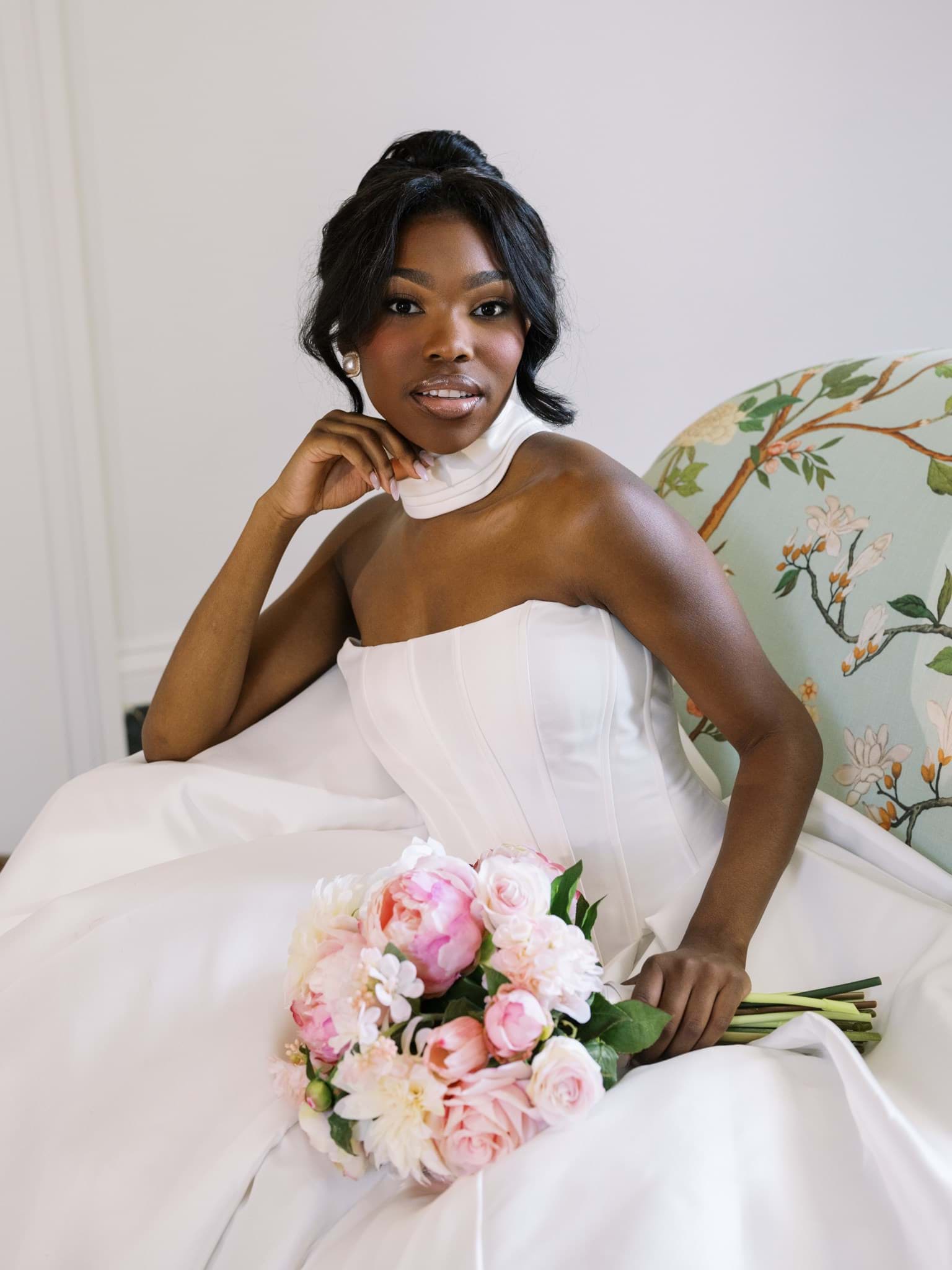 Picture of Charlotte Bridal Bouquet (Round)