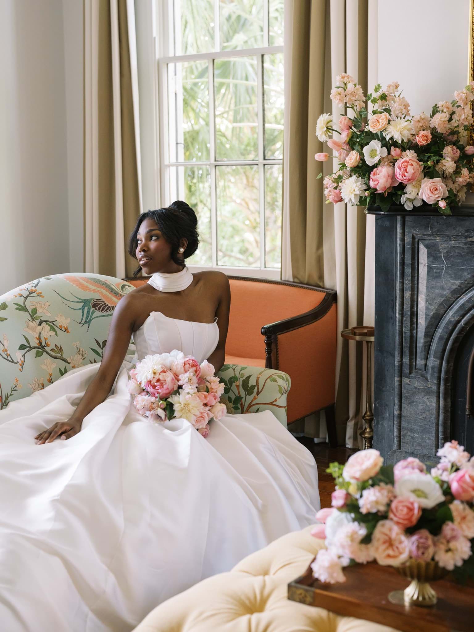 Picture of Charlotte Bridal Bouquet (Round)