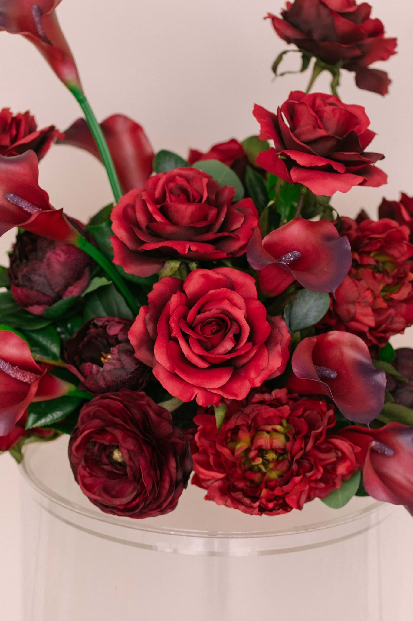 Picture of Stella Large Vaseless Centerpiece