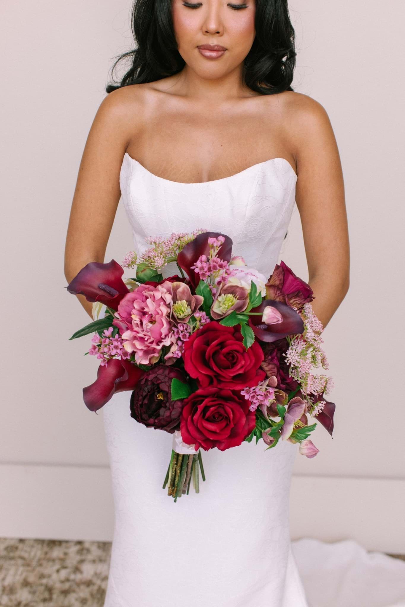 Picture of Stella Bridal Bouquet 