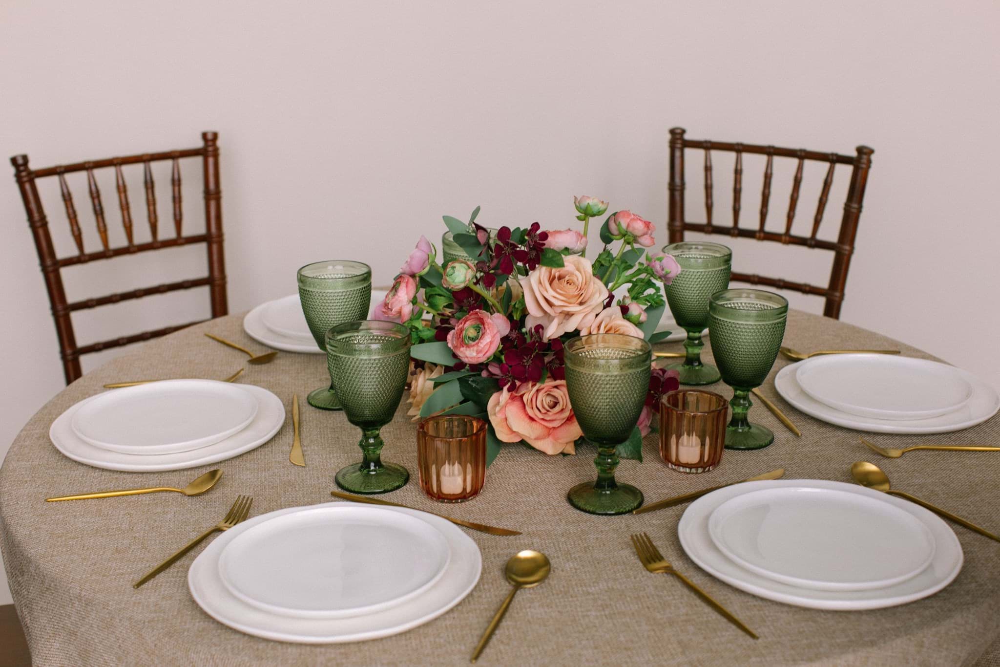 Picture of Nina Vaseless Centerpiece