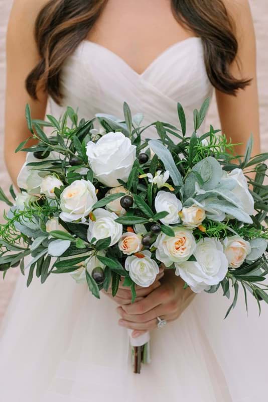 Picture of Olivia Bridal Bouquet (Hand-tied)